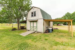 710 Dixie School Rd, Lancaster, SC 29720 - Photo 29