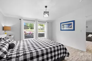 285 Dove Haven Ln, Hendersonville, NC 28791 - Photo 25