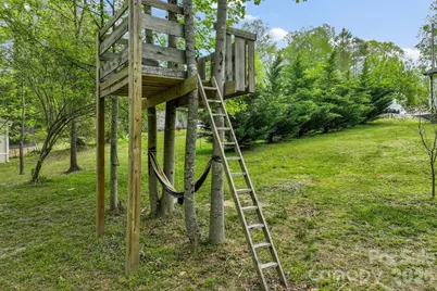 285 Dove Haven Lane, Hendersonville, NC 28791 - Photo 37