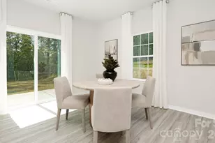 623 Country Oak Dr, Asheville, NC 28804 - Photo 7