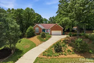 10314 Rougemont Ln, Charlotte, NC 28277 - Photo 1