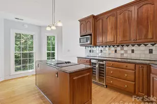 10314 Rougemont Ln, Charlotte, NC 28277 - Photo 23