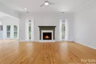 10314 Rougemont Ln, Charlotte, NC 28277 - Photo 17