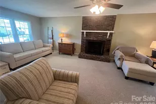 837 Deerfield Dr, Mount Holly, NC 28120 - Photo 11