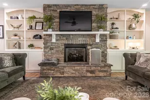 300 White Pine Dr, Hendersonville, NC 28739 - Photo 11
