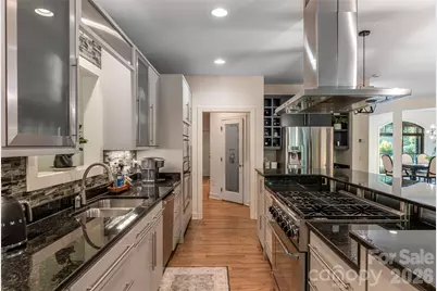 300 White Pine Drive, Hendersonville, NC 28739 - Photo 15
