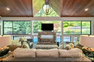 300 White Pine Dr, Hendersonville, NC 28739 - Photo 3