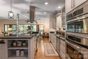 300 White Pine Dr, Hendersonville, NC 28739 - Photo 15