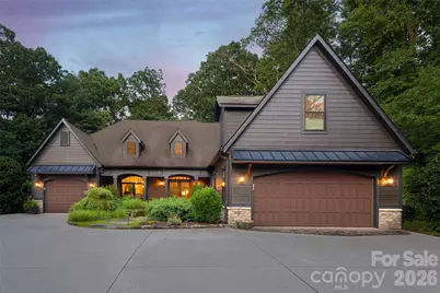 300 White Pine Drive, Hendersonville, NC 28739 - Photo 5