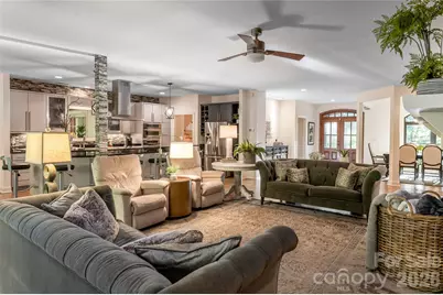 300 White Pine Drive, Hendersonville, NC 28739 - Photo 13