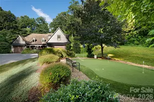 300 White Pine Dr, Hendersonville, NC 28739 - Photo 5