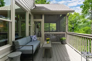 12 Spring Ridge Ln, Hendersonville, NC 28739 - Photo 15