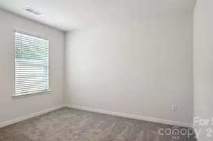 627 Country Oak Dr, Asheville, NC 28804 - Photo 37