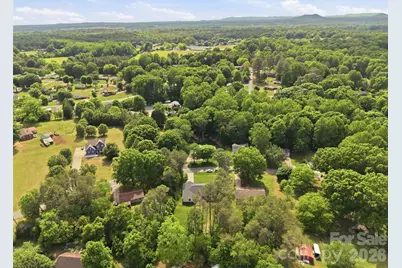 1026 Fye Drive, Newton, NC 28658 - Photo 37