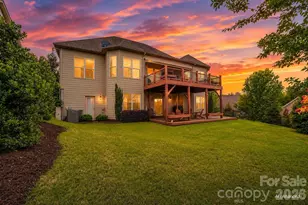 14503 Crest Ct, Charlotte, NC 28278 - Photo 1