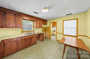 4510 Springview Dr, Monroe, NC 28112 - Photo 7
