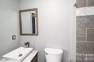 426 2nd Ave SE, Hickory, NC 28601 - Photo 17