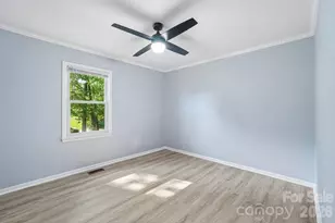 128 Levo Dr, Troutman, NC 28166 - Photo 15