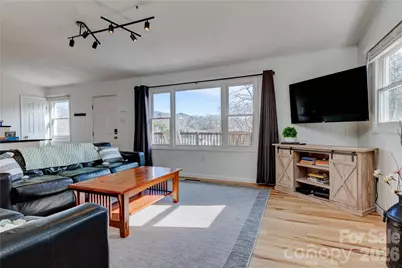 208 Altamahaw Avenue, Black Mountain, NC 28711 - Photo 1
