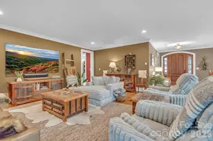 811 Linhigh Dr, Newland, NC 28657 - Photo 17