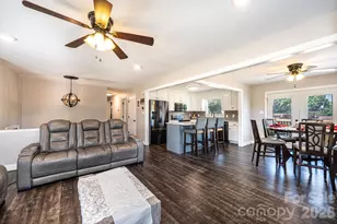 3231 25th St NE, Hickory, NC 28601 - Photo 5