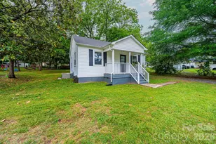 1725 8th Ave NE, Hickory, NC 28601 - Photo 3