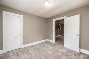 1725 8th Ave NE, Hickory, NC 28601 - Photo 19