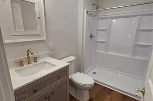 117 N 6th St, Albemarle, NC 28001 - Photo 5