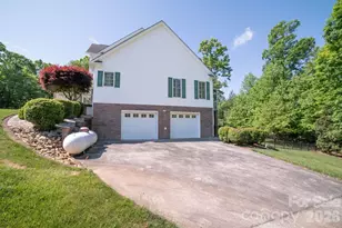 1857 Little John Dr, Morganton, NC 28655 - Photo 7