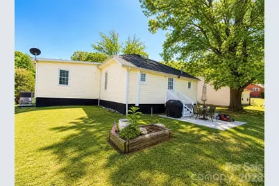 1406 W Walnut Avenue, Gastonia, NC 28052 - Photo 13