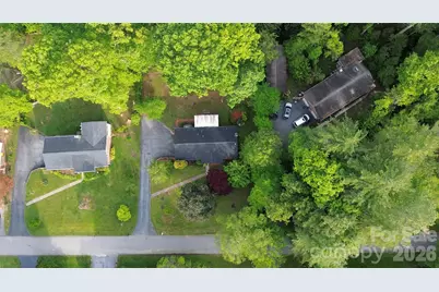 123 Castleton Lane, Hendersonville, NC 28791 - Photo 43