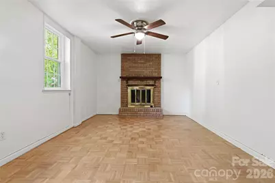 123 Castleton Lane, Hendersonville, NC 28791 - Photo 33
