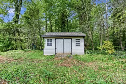 123 Castleton Lane, Hendersonville, NC 28791 - Photo 41