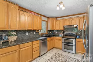 1000 Mountain View Church Rd, Zirconia, NC 28790 - Photo 9