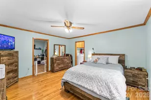 1000 Mountain View Church Rd, Zirconia, NC 28790 - Photo 11