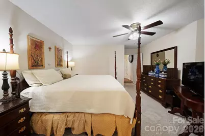 16 Zachary Ridge Road, Asheville, NC 28804 - Photo 19