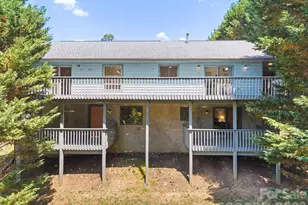 16 Zachary Ridge Rd, Asheville, NC 28804 - Photo 3