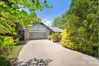 16 Zachary Ridge Road, Asheville, NC 28804 - Photo 1