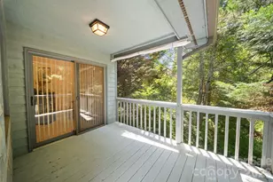 16 Zachary Ridge Rd, Asheville, NC 28804 - Photo 21