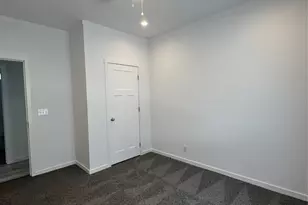 819 Wellwood Ave, Statesville, NC 28677 - Photo 17