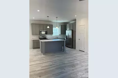 819 Wellwood Avenue, Statesville, NC 28677 - Photo 9