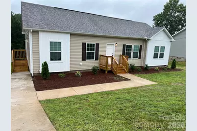 819 Wellwood Avenue, Statesville, NC 28677 - Photo 3