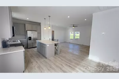 819 Wellwood Avenue, Statesville, NC 28677 - Photo 7