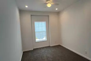 819 Wellwood Ave, Statesville, NC 28677 - Photo 15