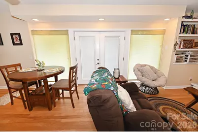 86 King Arthurs Court, Hickory, NC 28601 - Photo 33
