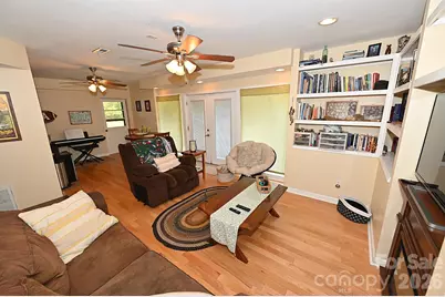 86 King Arthurs Court, Hickory, NC 28601 - Photo 31