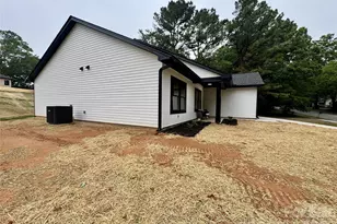 325 N Chapel St, Landis, NC 28088 - Photo 5