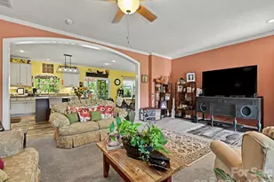 3556 Walling Dr, Newton, NC 28658 - Photo 9