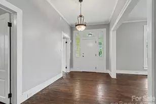 305 N White St, Lancaster, SC 29720 - Photo 7