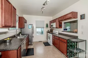 1204 E Catawba St, Belmont, NC 28012 - Photo 5